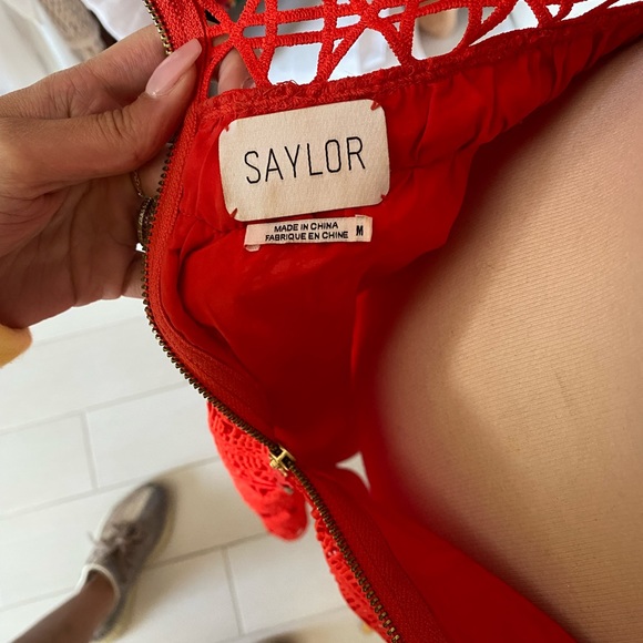 SAYLOR red lace dress - Picture 3 of 4